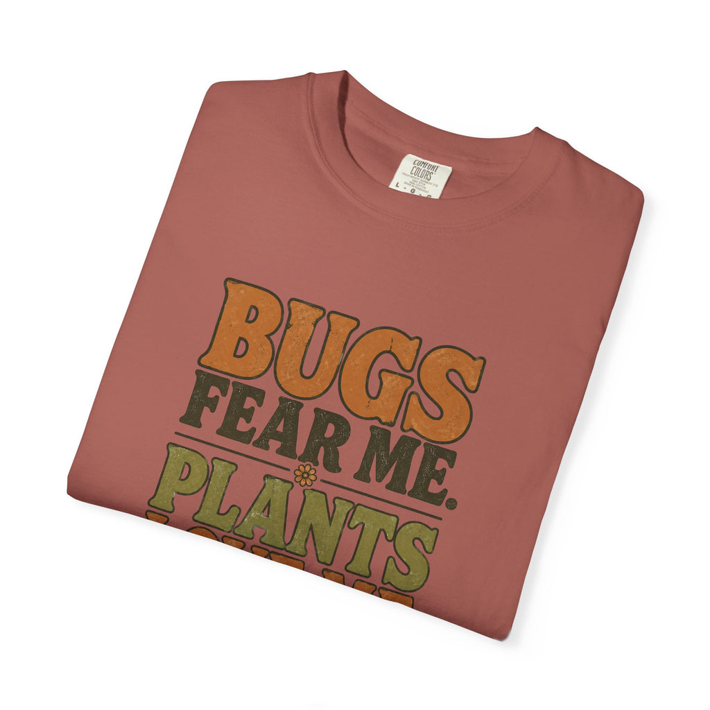 Plants Love Me T-Shirt — “Bugs Fear Me” Vintage Plant Lover Tee